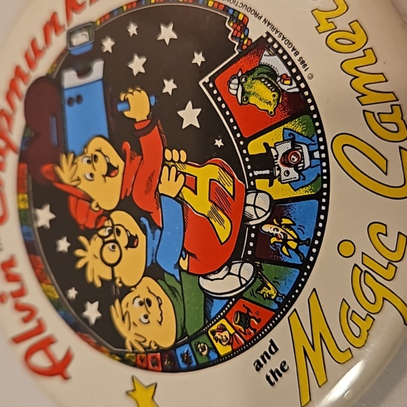 1985 Alvin and The Chipmunks and the Magic Camera Pinback Button - Picture 5 of 6